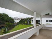 Casa à venda e locação no bairro Estoril | 330 m² de...