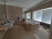 Casa venda locação Cond São Paulo II Granja Viana