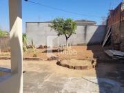 Casa Ã Venda, localizada no Bairro SÃ£o Carlos AnÃ¡polis/GO