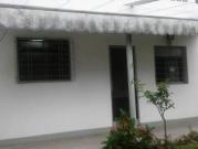 Casa venta 2 dormitorios 1 baño 200mts2 totales Loma Hermosa