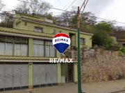 CASA VENTA 3 DORMITORIOS AV. URUGUAY