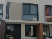 CASA VENTA 3 HABITACIONES CON ROOF EN ZOI...