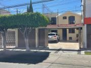 Casa Venta 3 Recamaras con baño C/U La Estancia Cochera...