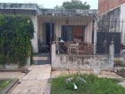 Casa Venta 4 ambientes, 3 dormitorios, Amplio Parque,...