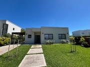 Casa Venta 4 ambientes Santa Elena Pilar del Este