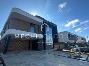 Casa venta 5 dormitorios Yacht, Nordelta