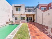 CASA VENTA 6 AMB GARAGE PISCINA QUINCHO PARRILLA SUITES...