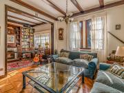 CASA VENTA 7 AMBIENTES SUITE COCHERA JARDÍN PILETA...