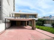 Casa venta a precio de Terreno, Jardines del Bosque,...