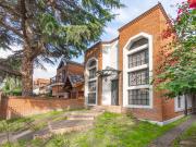 CASA VENTA ADROGUE PARQUE QUINCHO