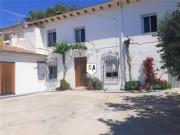 Casa Venta Castillo de Locubín, Castillo de Locubín