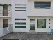 CASA VENTA AMPLIA
