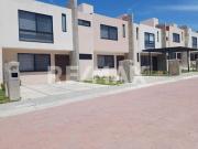 CASA VENTA AMUEBLADA INVERSIONISTA LOMAS DEL MARQUES...