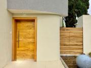 CASA VENTA BARCELONA TERRENO GRANDE NUEVA GALICIA