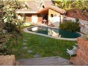 Casa venta Belgrano R con pileta jardin y cochera