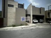 CASA VENTA BOSQUENCINOS PRIVADA EL ENCINO ZONA SUR MONTERREY