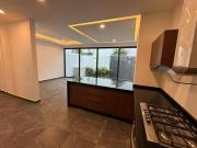 CASA VENTA, CANCUN DE 4 RECAMARAS, CUARTO SERVICIO,...