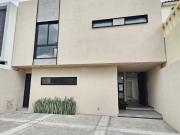 CASA VENTA CUMBRES DEL LAGO JURIQUILLA