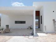 Casa venta, de una planta con terreno muy amplio