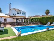 Casa Venta Dos Hermanas, Entrenúcleos