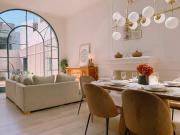 Casa venta en Abasto 4 dormitorios patio pileta a estrenar