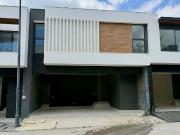 CASA VENTA EN BRISAS DEL VERGEL, CARRETERA NACIONAL