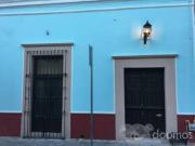 CASA VENTA EN EL CENTRO UNA PLANTA TRES ESPACIOS...