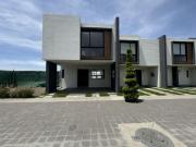 Casa venta en residencial por Vialidad López Portillo y...