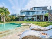 CASA VENTA GOLF LAGOS TIGRE CON SALIDA A LA LAGUNA