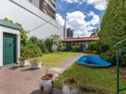 Casa venta La Plata 4 dormitorios apta banco