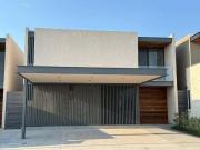 Casa Venta Lomas del Campanario Norte