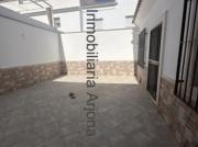 Casa Venta Lucena, Lucena