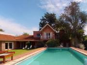 Casa venta Manuel B Gonnet con pileta