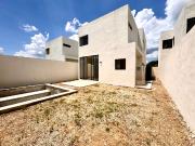 Casa Venta Mérida, 3 habits. alberca, Lote 18, Privada...