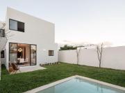 CASA VENTA MERIDA YUCATAN EN PRIVADA RESIDENCIAL Col....