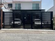 CASA VENTA MILENIO QUERETARO, 5 RECAMARAS, UNA EN PLANTA...