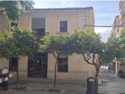 Casa Venta Paterna, Centre