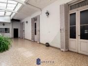 CASA VENTA PATERNAL A RECICLAR 4 AMB LOCAL DEPENDENCIA...