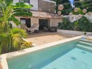 Casa/ VENTA Remodelada y Amueblada cerca de Av Itzaes,...