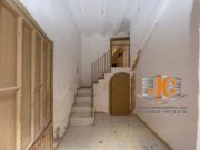 Casa Venta Tortosa, Centre