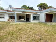 Casa Venta Villa Gesell 4 Ambientes Gas Natural Garage