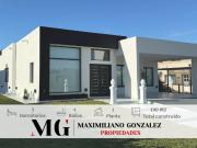 Casa venta y alquiler Lagos de Canning