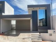 CASA VICENTE PIRES, 183m², 3 QUARTOS, 3 SUITES