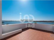 Casa / Villa T2 em Faro Sé e São Pedro de 92,00 m²