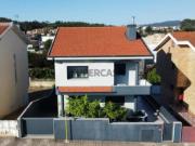 Casa / Villa T3 em Campo e Sobrado de 240,00 m²