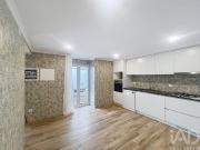 Casa / Villa T3 em Encarnação de 164,00 m²