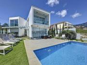 Casa / Villa T3 em Estreito da Calheta de 229,00 m²
