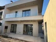 Casa / Villa T4 em Amora de 200 m²
