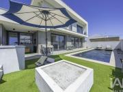 Casa / Villa T4 em Amora de 240,00 m²