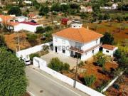 Casa / Villa T4 em Paderne de 257,00 m²